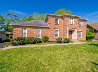 5704 Timber Ridge Dr, Prospect, KY 40059