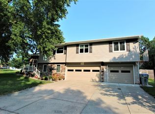 6500 Densmore Rd, Lincoln, NE 68512