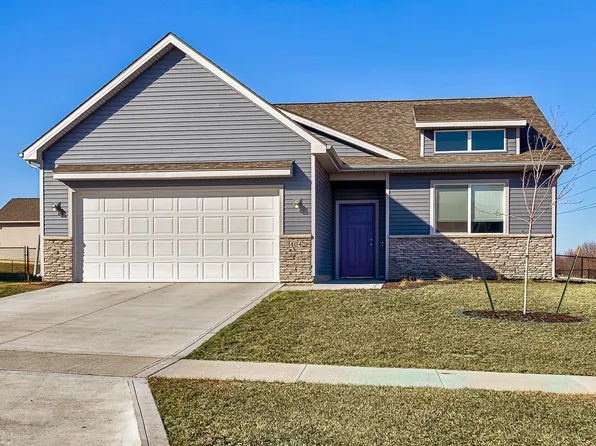 404 W Centennial Dr, Huxley, IA 50124