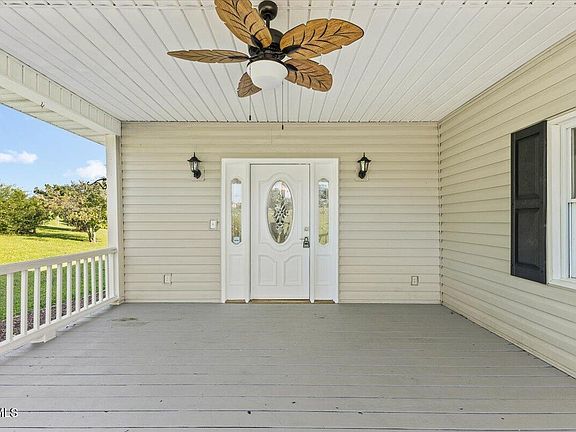 3rd image of 344 Slagle Rd