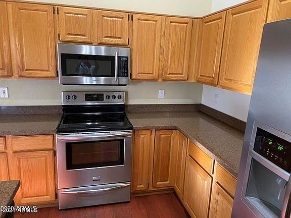 4th image of 4143 E Silverwood Dr
