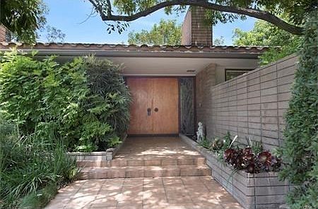1st image of 940 S Spring Meadow Dr