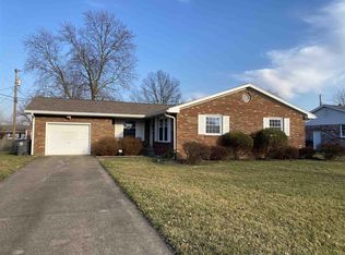 1933 N Iroquois Dr, Evansville, IN 47715