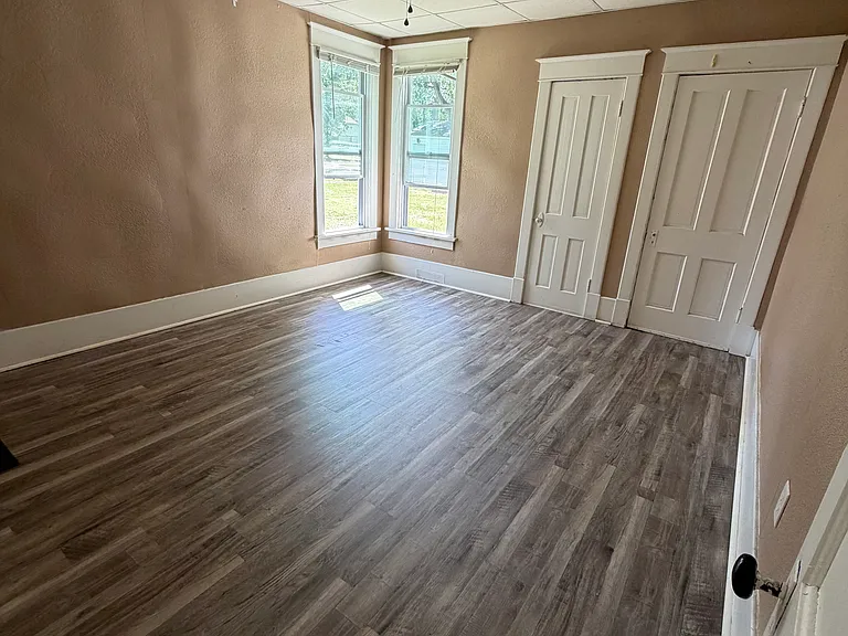 5235 Walker Ave — Photo 17
