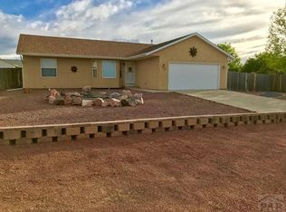 112 E Del Rio Dr, Pueblo West, CO 81007