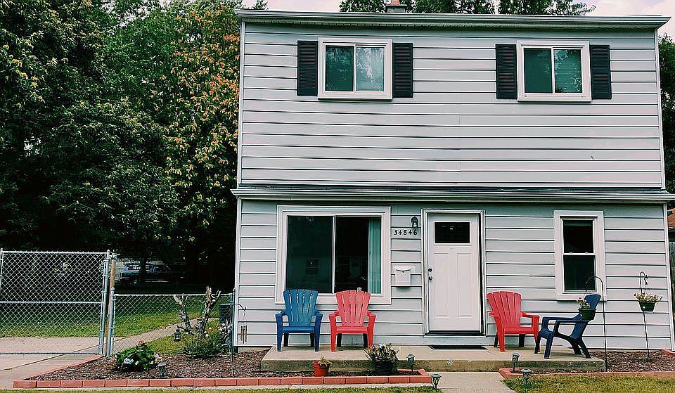 2nd image of 34846 Phyllis St