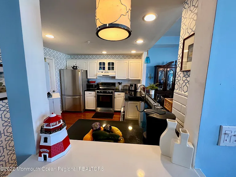 4 Ocean Ave #14 — Photo 12