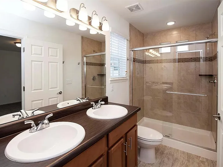 8121 E 128th Pl — Photo 12