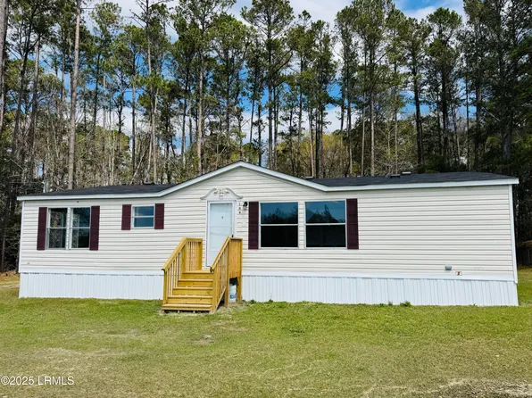 109 King Cir, Varnville, SC 29944