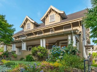 1223 NW 24th Ave APT 4, Portland, OR 97210