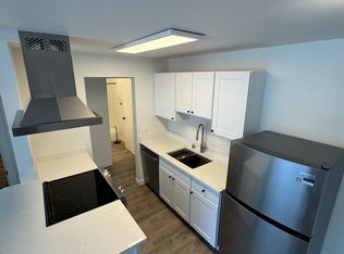 5220 California Ave SW APT 23, Seattle, WA 98136