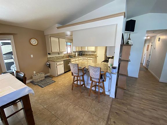 4th image of 13830 Driftwood Dr
