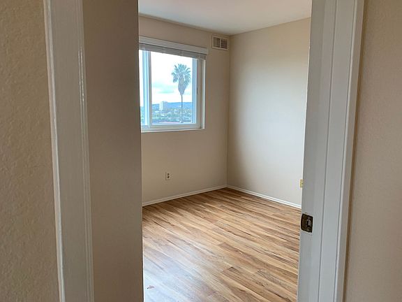 4th image of 4484 Montalvo St Unit 5