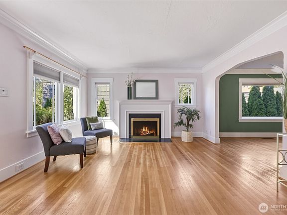 5th image of 3215 N 9th Street