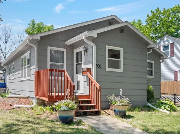900 2nd Ave NE, Oelwein, IA 50662