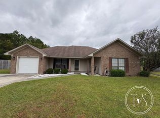 2416 Fernando Ct, Hinesville, GA 31313