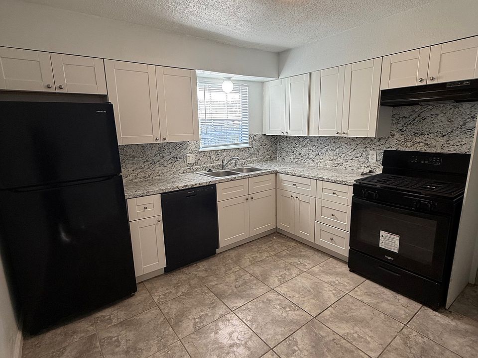 1st image of 6411 S Newport Ave APT B