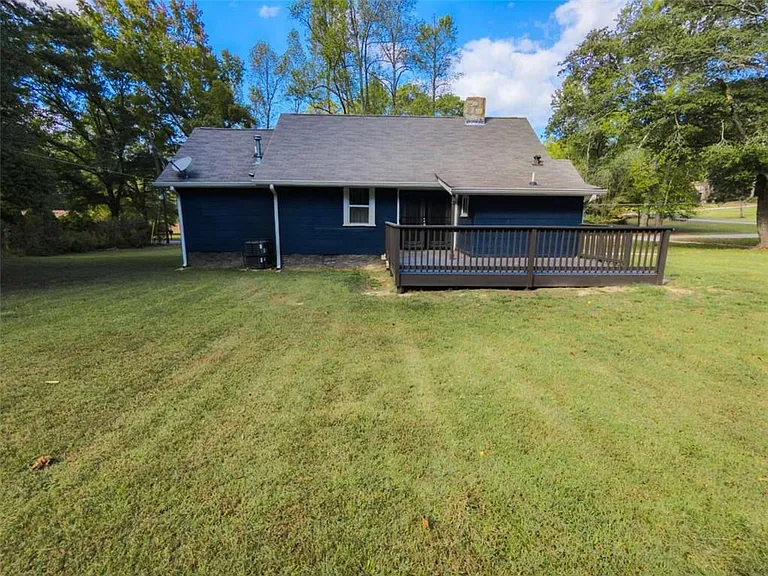 6557 Woodrow Rd — Photo 2