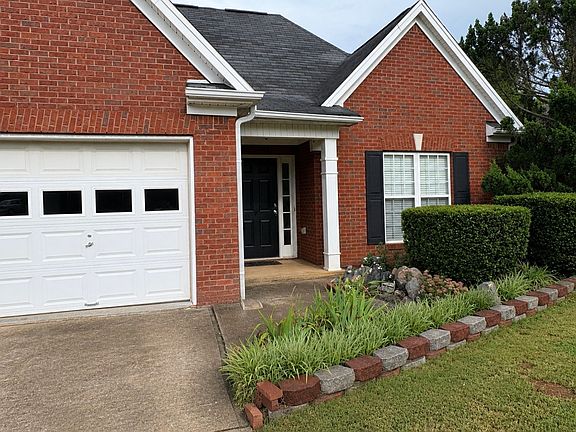 3rd image of 500 Liverpool Ct