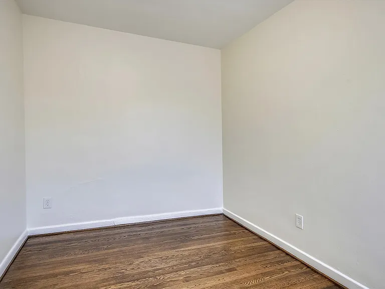 2502 Langston Blvd #2 — Photo 16
