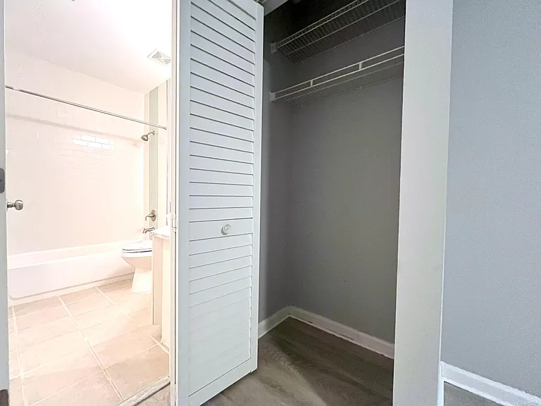 12913 Alton Sq #117 — Photo 12