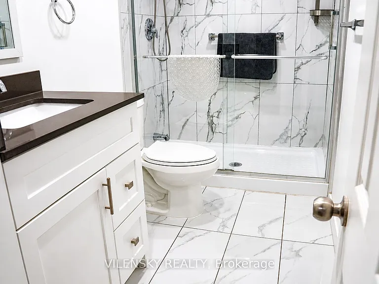 19 Shelbourne Dr #BASEMENT — Photo 4
