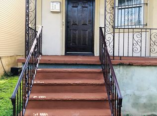 946 Grove St #1, Irvington, NJ 07111