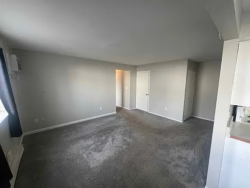 44 E Willow St #3 — Photo 4