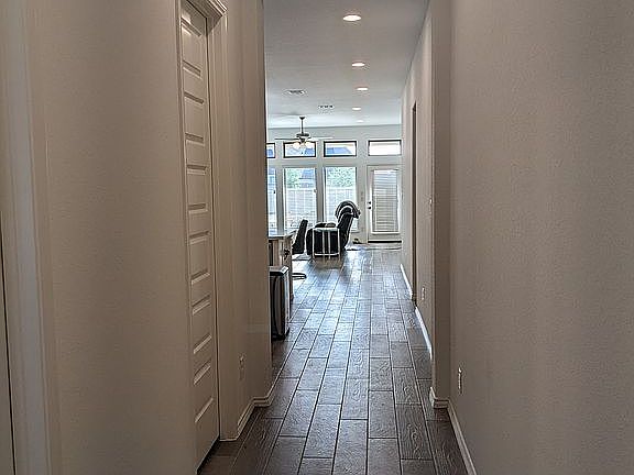 5th image of 2146 Coyote Run Dr