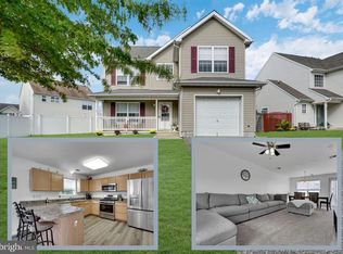 63 Dolphin Cir E, Bayville, NJ 08721