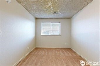 3rd image of 1910 J Street #102