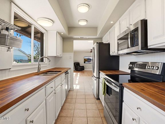 5th image of 3627 W MAUNA LOA Lane