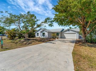 8485 Coral Dr, Fort Myers, FL 33967