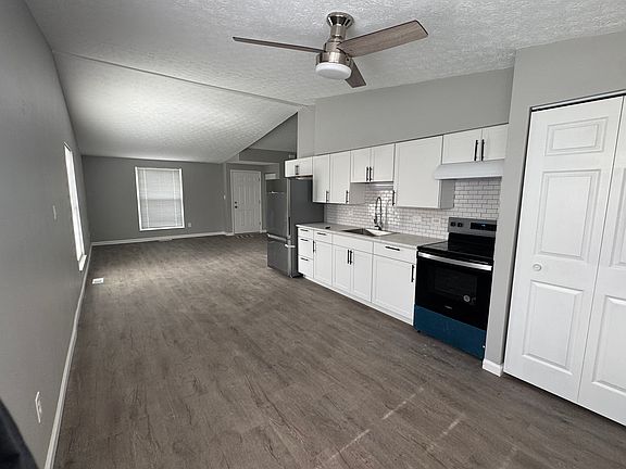 5th image of 6594 Arborg Ct