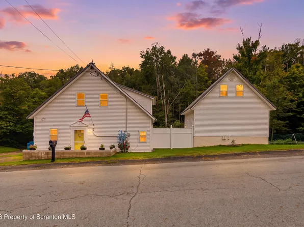 167 Van Brunt St, Moscow, PA 18444