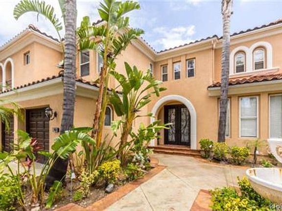 2nd image of 7404 Cliffside Ct