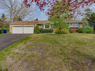 42 Mount Vernon Dr, Toms River, NJ