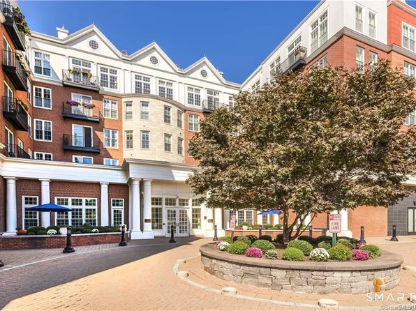 85 Memorial Road #201, West Hartford, CT 06107