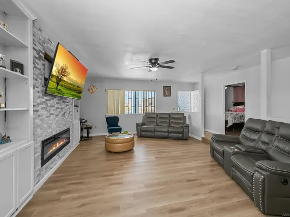 4096 Beyer Blvd, San Ysidro, CA 92173