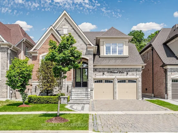 19 Finland Dr, Vaughan, ON L4H 4A2
