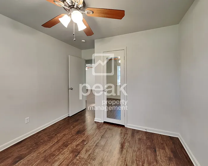 5508 Winifred Dr — Photo 8