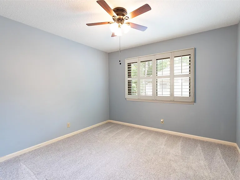 9 Mallard Glen Pl — Photo 34