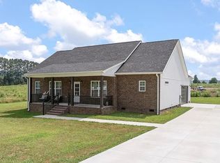 1042 N Spg, Sparta, TN 38583