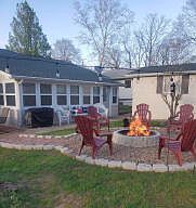 2nd image of 416 W Cowdry Dr