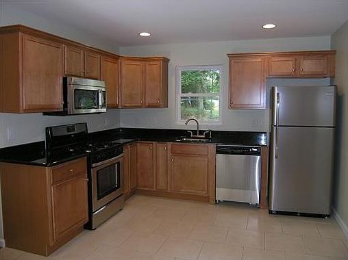 4th image of 164 Union Ave