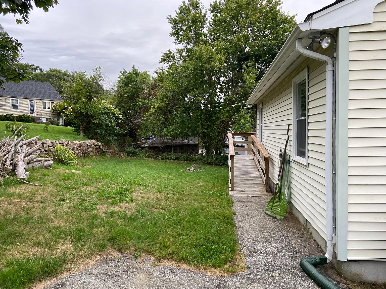 2 bed, 720 sqft, $1,750 — Photo 4