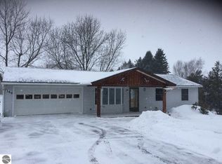 7144 S Lake Leelanau Dr, Traverse City, MI 49684