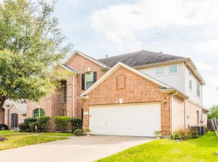 10018 Heron Meadows Dr, Houston, TX 77095