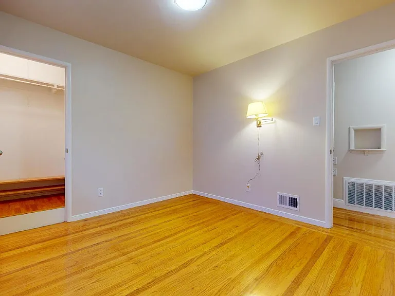 31 Crestline Ave — Photo 15