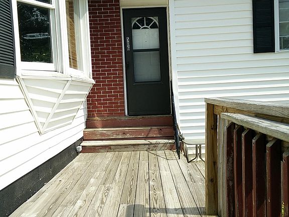 front door / deck